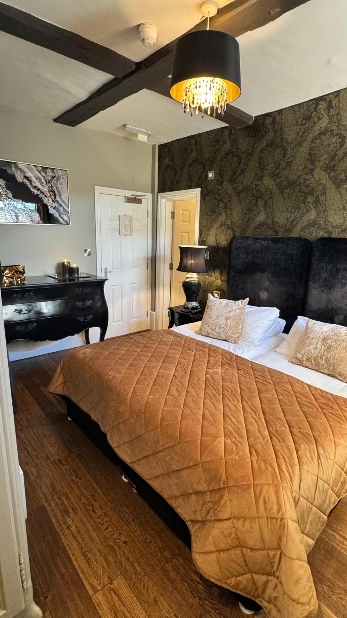No64 The Boutique Hotel West Malling Exterior photo
